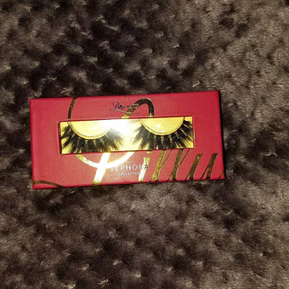 Lily lashes